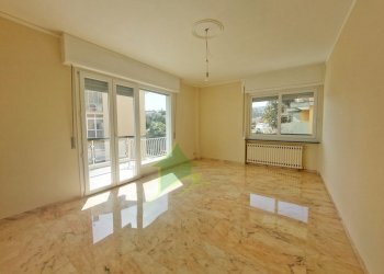 soggiorno - Trilocale Via Vallarino 78, Sanremo - foto 2