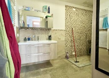 IMG_3476 2.jpg - Locale Commerciale Seravezza - foto 5