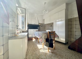 IMG_3202.jpg - Porzione di casa Stazzema - foto 8