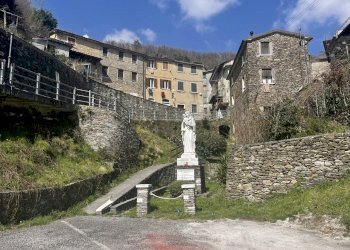 IMG_3225.JPG - Porzione di casa Stazzema - foto 29