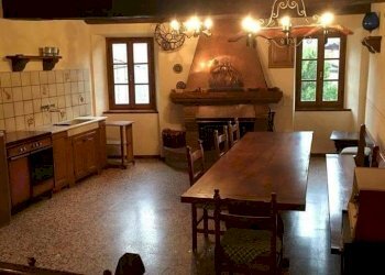 PHOTO-2023-03-17-13-50-52 2.jpg - Portion of a house Seravezza - photo 3