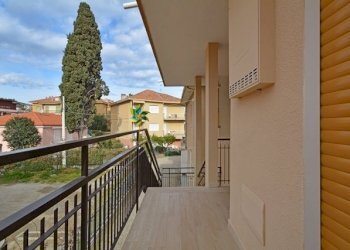 DSC_0193.jpg - Trilocale Via Ville Nuove, Diano Marina - foto 30