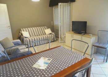 DSC08144.JPG - Bilocale Via Malta 3, San Bartolomeo al Mare - foto 11