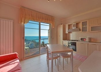 DSC_1119.jpg - Attico Via Malta 4646, San Bartolomeo al Mare - foto 2