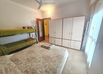 20250427_082632.jpg - Trilocale Via Cristoforo Colombo 1616, San Bartolomeo al Mare - foto 4