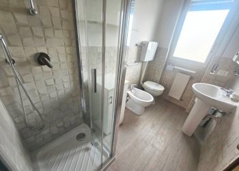 20250427_082709.jpg - Trilocale Via Cristoforo Colombo 1616, San Bartolomeo al Mare - foto 9