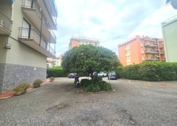 20250427_082935.jpg - Trilocale Via Cristoforo Colombo 1616, San Bartolomeo al Mare - foto 19