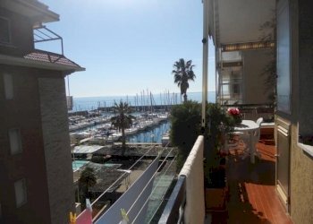 012-640x467.jpg - Trilocale Via Palmaria 1, San Bartolomeo al Mare - foto 11