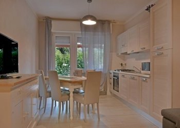 DSC_3784.jpg - Trilocale Viale Europa 5, San Bartolomeo al Mare - foto 1