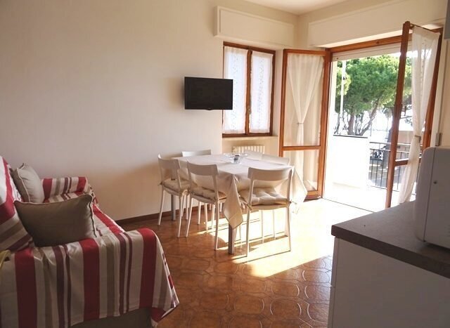 DSC00440-640x467.jpg - Trilocale Via Aurelia 57, San Bartolomeo al Mare - foto 2