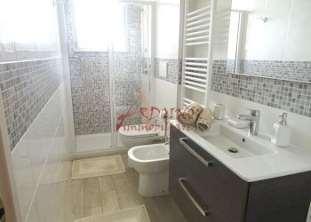 DSC00433-640x467.jpg - Trilocale Via Aurelia 57, San Bartolomeo al Mare - foto 19