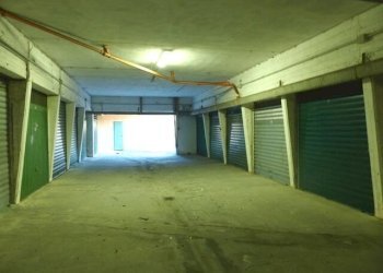 P1020025-640x467.jpg - Box Giardini I Maggio, San Bartolomeo al Mare - foto 4