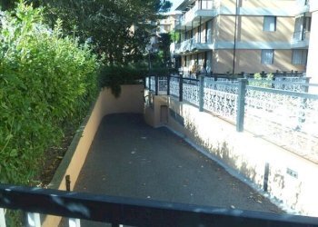 P1020018-640x467.jpg - Box Giardini I Maggio, San Bartolomeo al Mare - foto 5