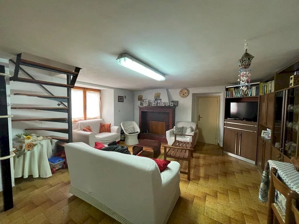 Appartamento CONTRADA VICENNE, Civitaquana - foto 2