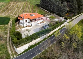 Casa indipendente Via Chieri Pecetto, 12 
 Pino Torinese, Pino Torinese - foto 2