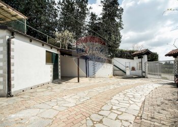 Casa indipendente Via Chieri Pecetto, 12 
 Pino Torinese, Pino Torinese - foto 19