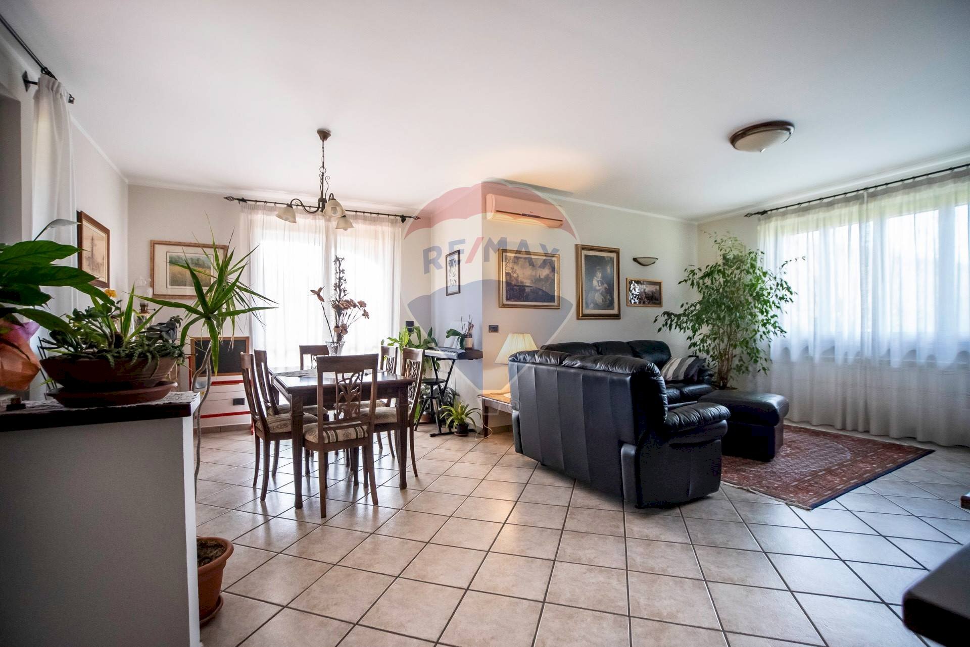 Casa indipendente STRADA PRELLE, 2
Albiano d'Ivrea, Albiano d'Ivrea - foto 3