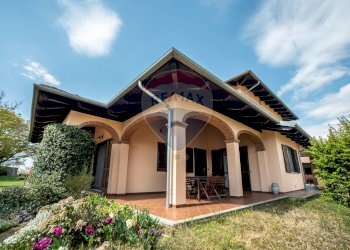 Casa indipendente STRADA PRELLE, 2 
 Albiano d'Ivrea, Albiano d'Ivrea - foto 15