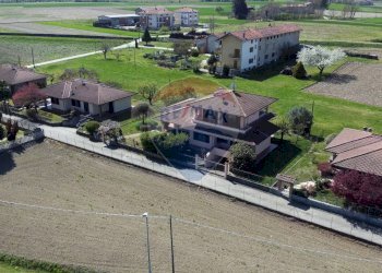 Casa indipendente STRADA PRELLE, 2 
 Albiano d'Ivrea, Albiano d'Ivrea - foto 21