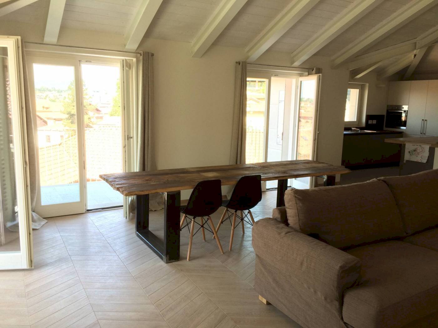 soggiorno - Four-room apartment via Albussano, 30, Chieri - photo 3