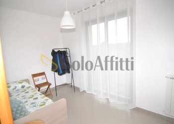 CAMERA SINGOLA - Trilocale Livorno - foto 11