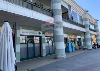 Locale Commerciale Via Gramsci, 45 
 Borgaro Torinese, Borgaro Torinese - foto 11