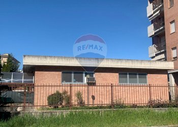 Locale Commerciale VIA AMENDOLA, 5
Orbassano, Orbassano - foto 5