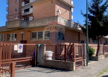 Locale Commerciale VIA AMENDOLA, 5
Orbassano, Orbassano - foto 14