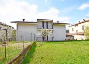 Giardino - Villa piazza 4 Novembre, 8, Bastia Mondovì - foto 38