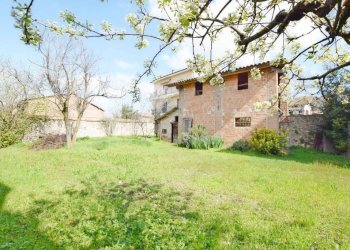 Giardino - Villa piazza 4 Novembre, 8, Bastia Mondovì - foto 39