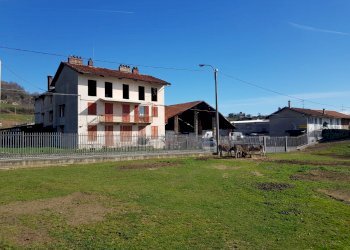 Casa indipendente Strada della Fornace, Luserna San Giovanni - foto 5