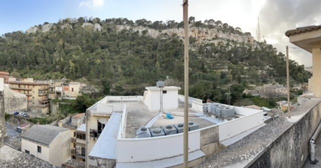 IMG_2577.jpg - Villa Via Iachinoto Saverio, Modica - foto 2