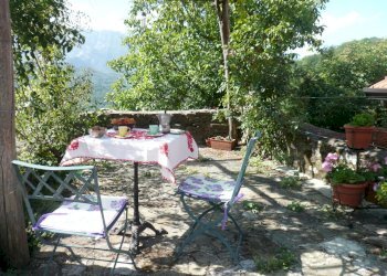 casaB su terrazza P1070389.JPG - Villa Località Luscignano 18, Casola in Lunigiana - photo 13