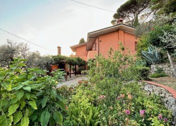IMG_3703.jpg - Villa Fosdinovo - foto 2