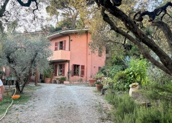 IMG_3699.jpg - Villa Fosdinovo - foto 5