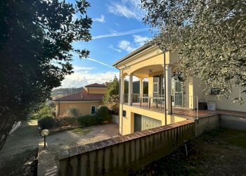 WhatsApp Image 2022-11-08 at 19.15.39 (1).jpeg - Villa Sarzana - foto 13