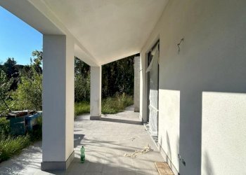 14d037e3-d5b2-4c92-9414-f1910dafc732.jpg - Villa Via Sarzanello 232A, Sarzana - foto 13