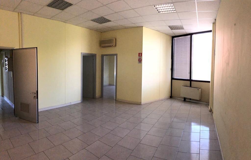 WhatsApp Image 2020-09-05 at 11.21.54.jpeg - Ufficio Sarzana - foto 3