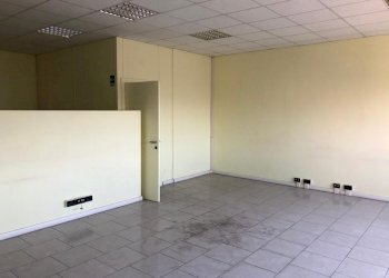 WhatsApp Image 2020-09-05 at 11.21.54 (11).jpeg - Ufficio Sarzana - foto 4