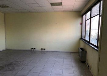 WhatsApp Image 2020-09-05 at 11.21.54 (12).jpeg - Ufficio Sarzana - foto 5