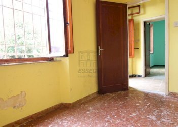 Terratetto d\'angolo a 2 km dal centro di Lucca (12 - Terratetto - Terracielo Via di Tempagnano 1579, Lucca - foto 7