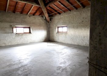 Terratetto d\'angolo a 2 km dal centro di Lucca (27 - Terratetto - Terracielo Via di Tempagnano 1579, Lucca - foto 16