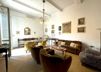 soggiorno - Appartamento via Emilia, 272, Imola - foto 7