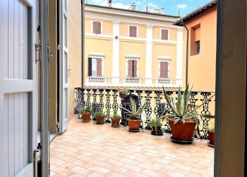 terrazzo - Appartamento via Emilia, 272, Imola - foto 1