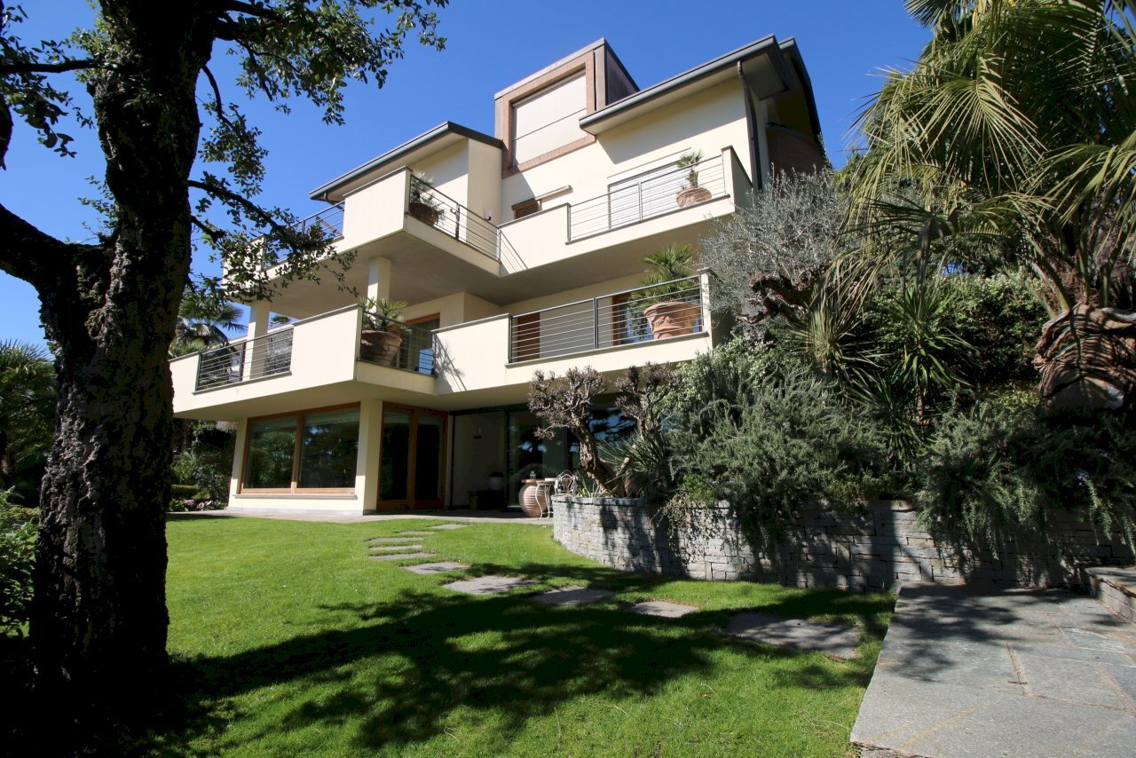 Villa esterno - Villa Inverigo - foto 1