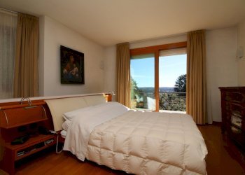 Interni villa - Camerta matrimoniale - Villa Inverigo - foto 17