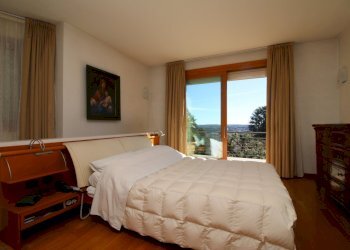 Interni villa - Camerta matrimoniale - Villa Inverigo - photo 16