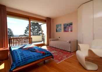 Camera - Villa Inverigo - photo 18