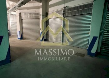 IMG_5706.jpg - Box Via Deruta, Roma - photo 2