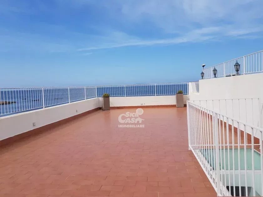 Shop Lungomare Boeo, Marsala - photo 1